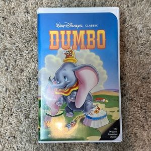 Walt Disney’s Classic Dumbo VHS Tape.